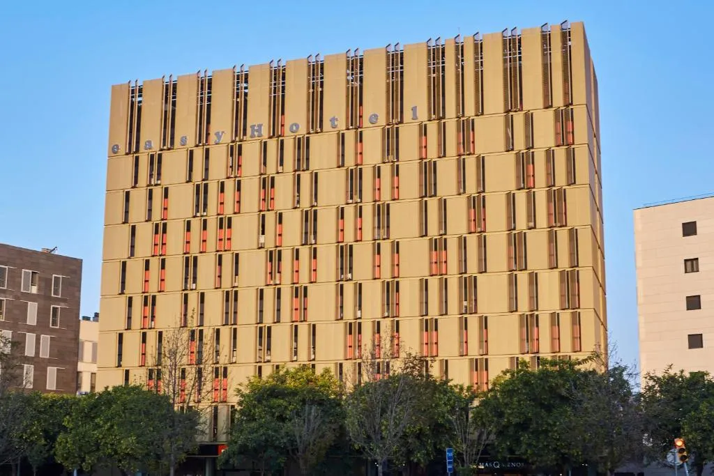 EasyHotel Barcelona Fira